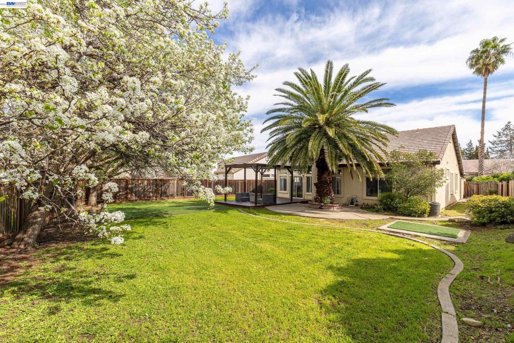 4764 4764 Brookside circle