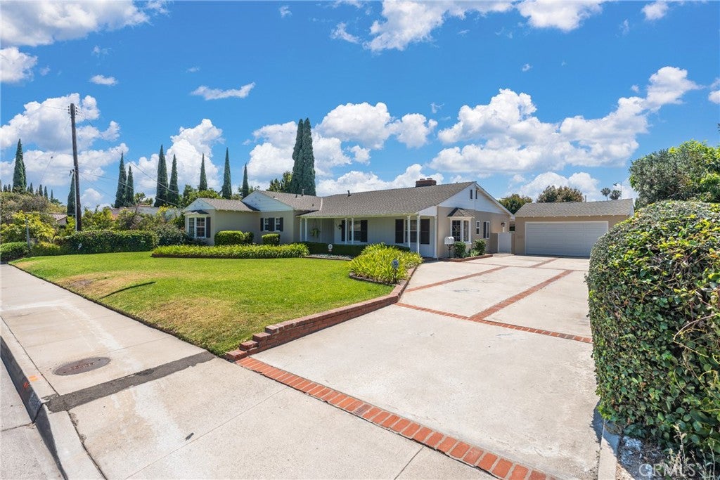4905 Baldwin AVE, Temple City CA 91780