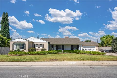 Photo of 4905 Baldwin AVE, Temple City, CA 91780 (MLS # AR26109927)