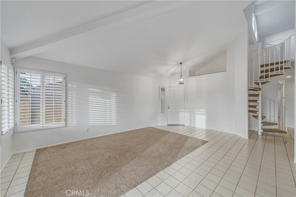 27369 Paseo La Serna