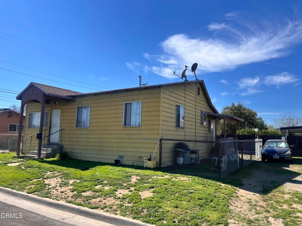 296 E Coolidge Street