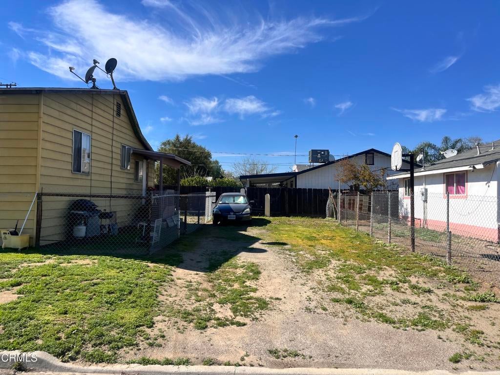 296 E Coolidge Street