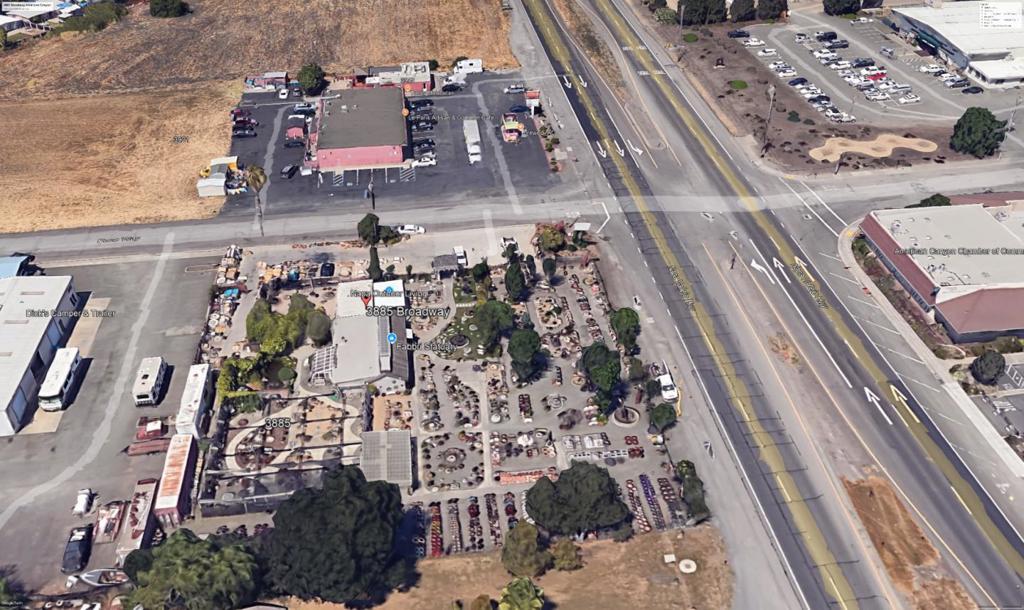 3885 Broadway Street