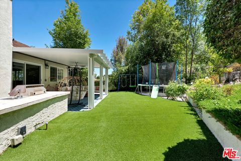 Tiny photo for 24550 Gardenstone Lane, West Hills, CA 91307 (MLS # 26857377)