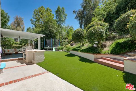 Tiny photo for 24550 Gardenstone Lane, West Hills, CA 91307 (MLS # 26857377)