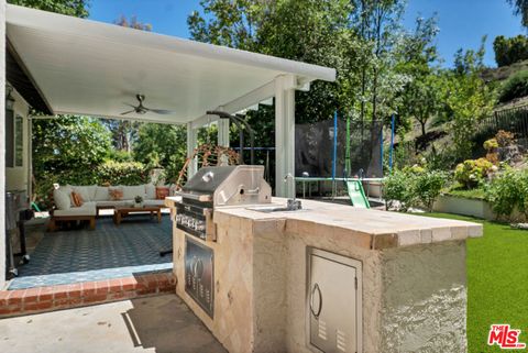 Tiny photo for 24550 Gardenstone Lane, West Hills, CA 91307 (MLS # 26857377)