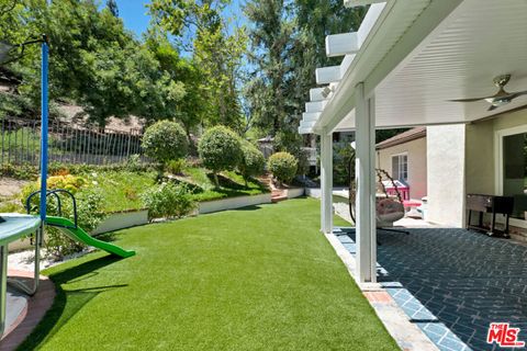 Tiny photo for 24550 Gardenstone Lane, West Hills, CA 91307 (MLS # 26857377)
