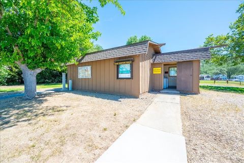 Tiny photo for 5223 Running Rabbit CIR, Paso Robles, CA 93446 (MLS # PI26102004)