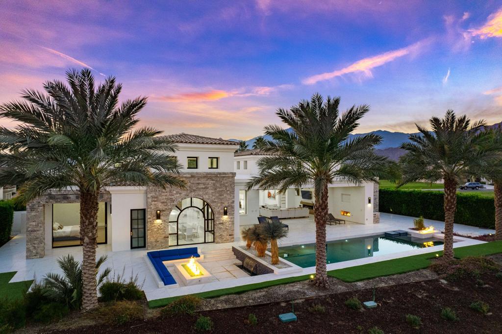 The Hideaway - Residential