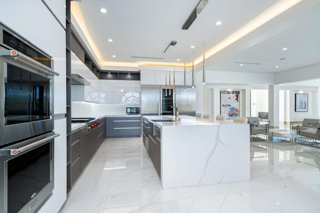 The Hideaway - Residential