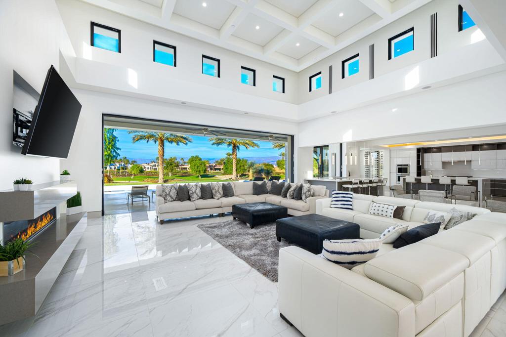 The Hideaway - Residential