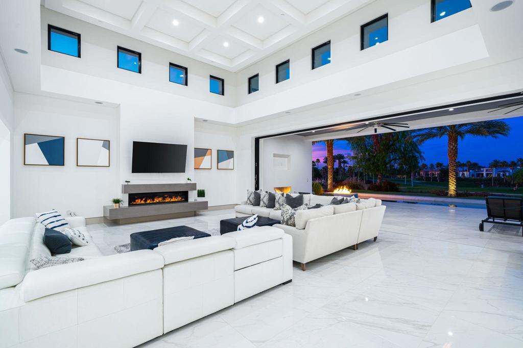 The Hideaway - Residential