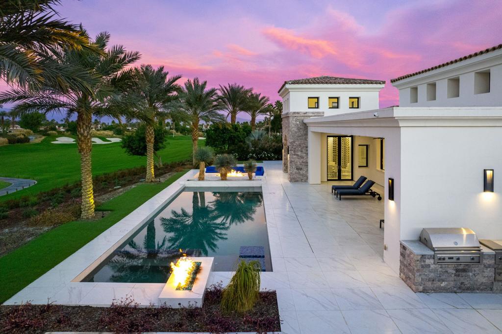 The Hideaway - Residential