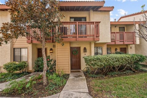 21551 Burbank 96 Woodland Hills CA 91367