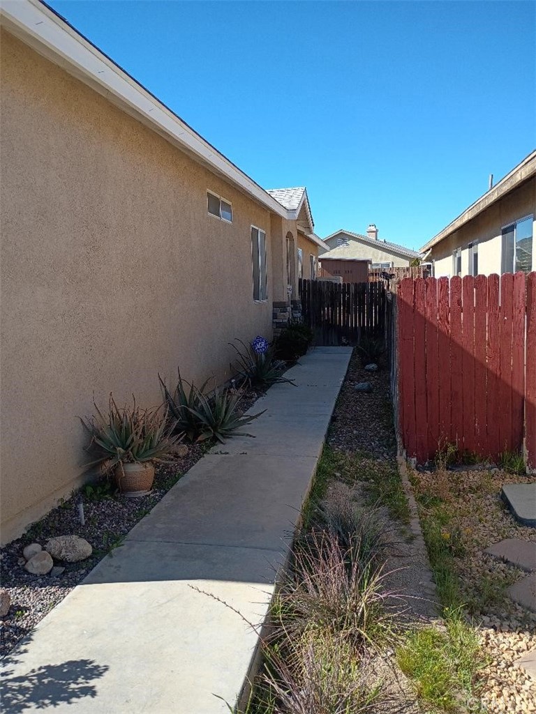 13348 Merry Oaks Street