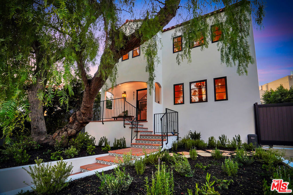 8617 Rugby Drive