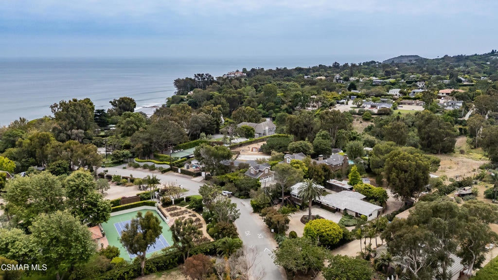 Photo of 6749 Zumirez Drive, Malibu, CA 90265 (MLS # 226002642)