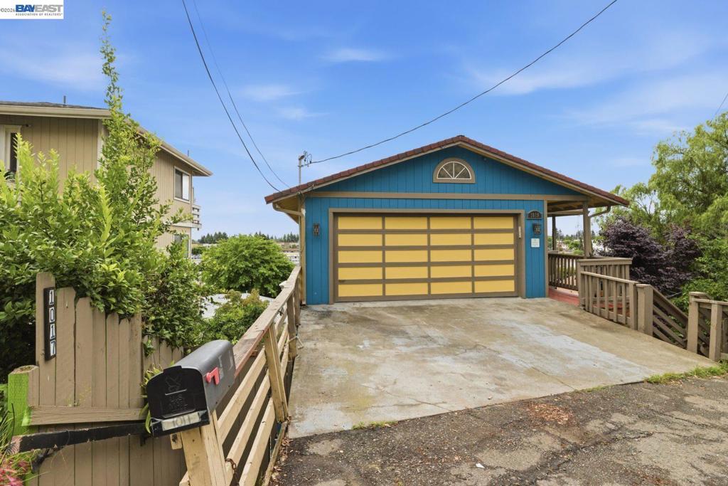 1019 Central Blvd