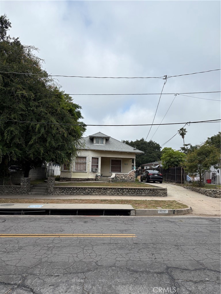 401 N Chester Avenue