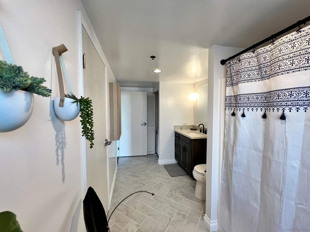 Downtown - Residential Lease