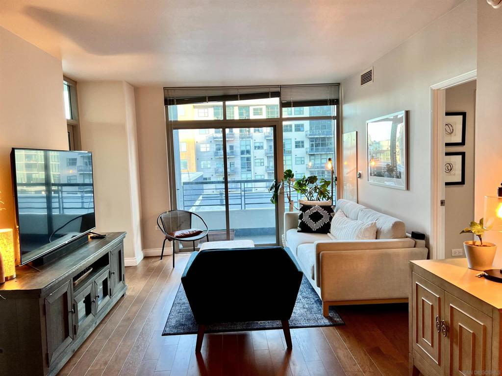 Downtown - Residential Lease