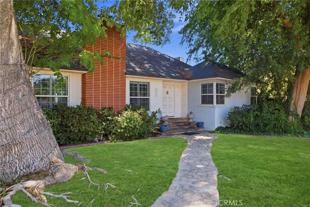 227 El Cerrito