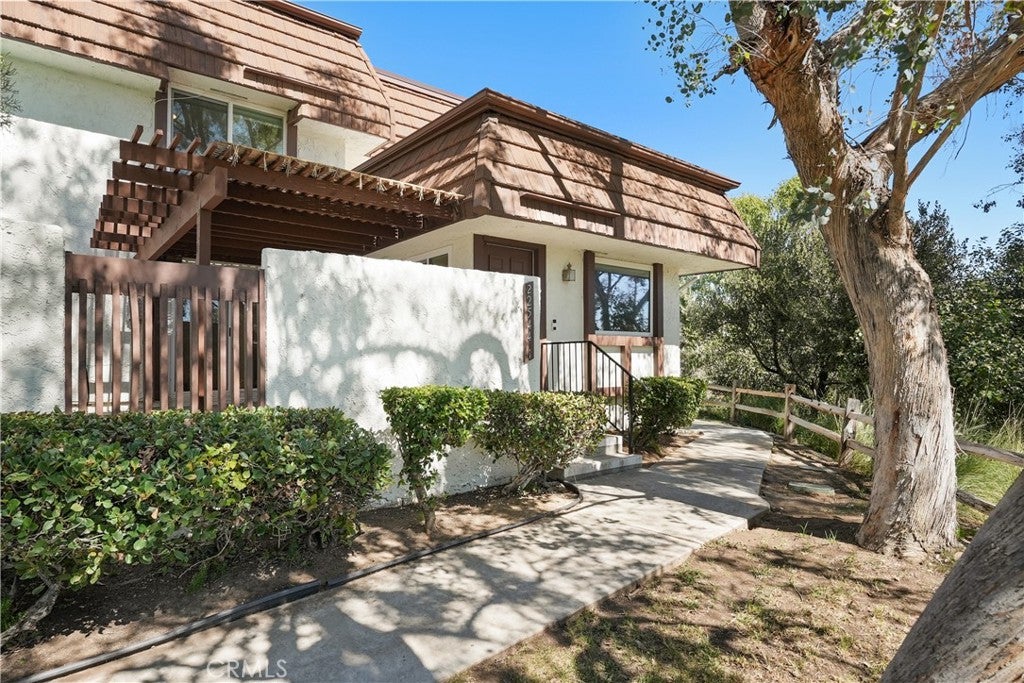 22544 Jeffrey Mark Court 1