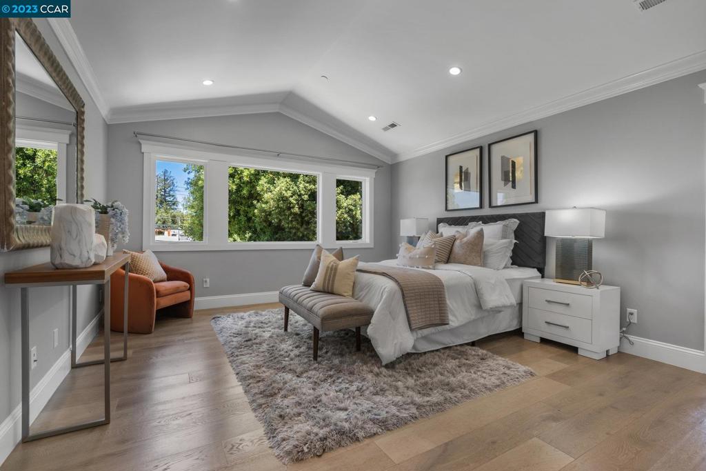 PALO ALTO - Residential