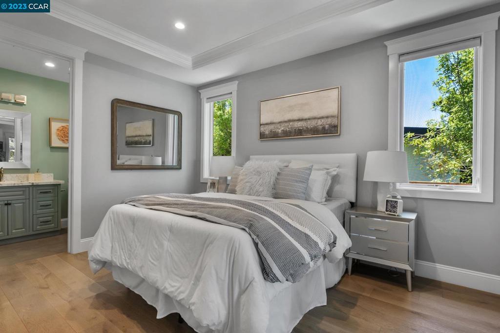 PALO ALTO - Residential