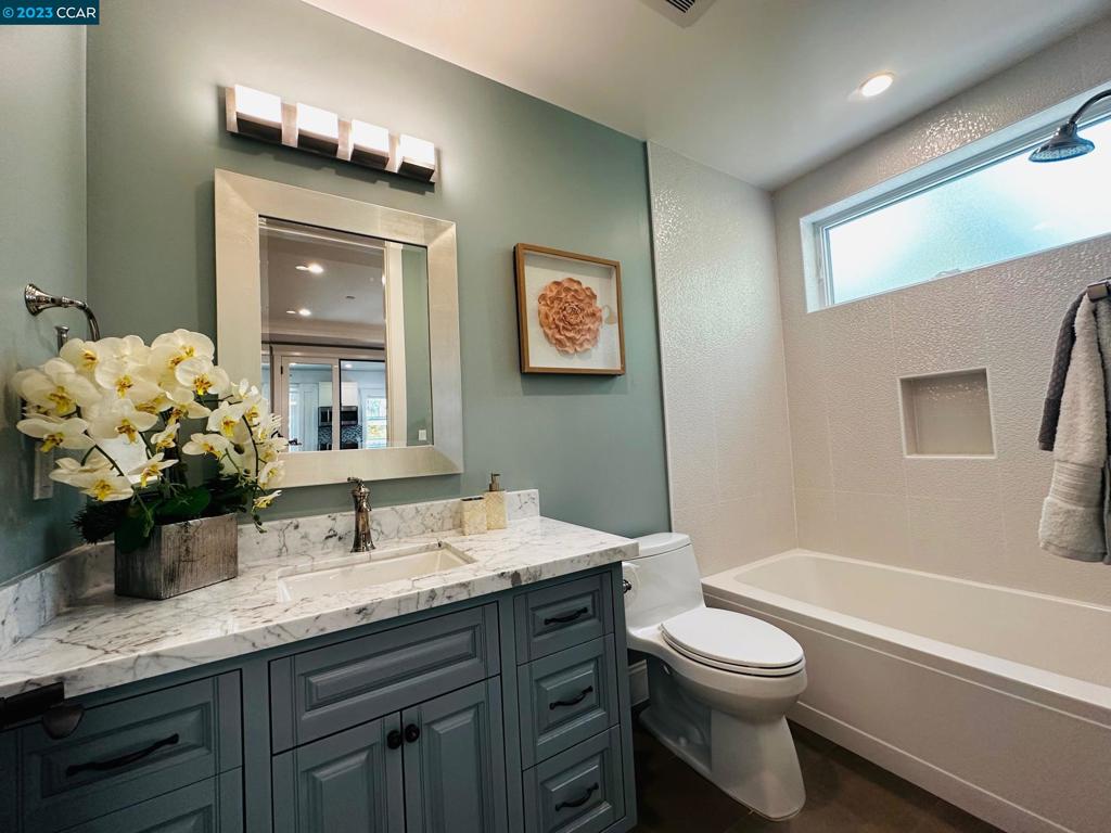 PALO ALTO - Residential