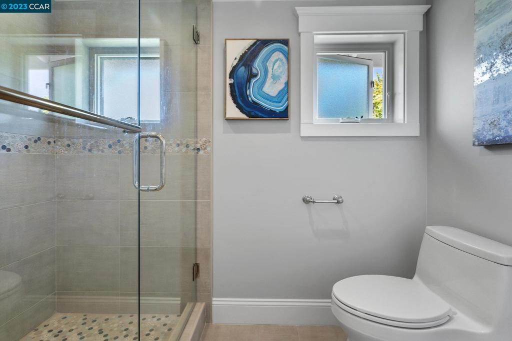 PALO ALTO - Residential