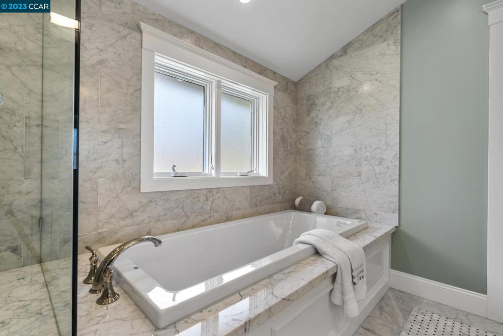 PALO ALTO - Residential