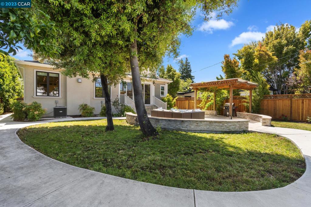 PALO ALTO - Residential