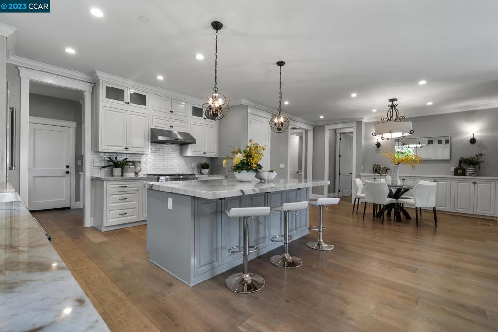 PALO ALTO - Residential