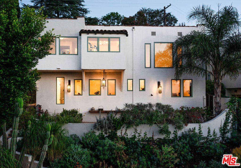 Photo of 2558 Corralitas Drive, Los Angeles, CA 90039 (MLS # 26838749)