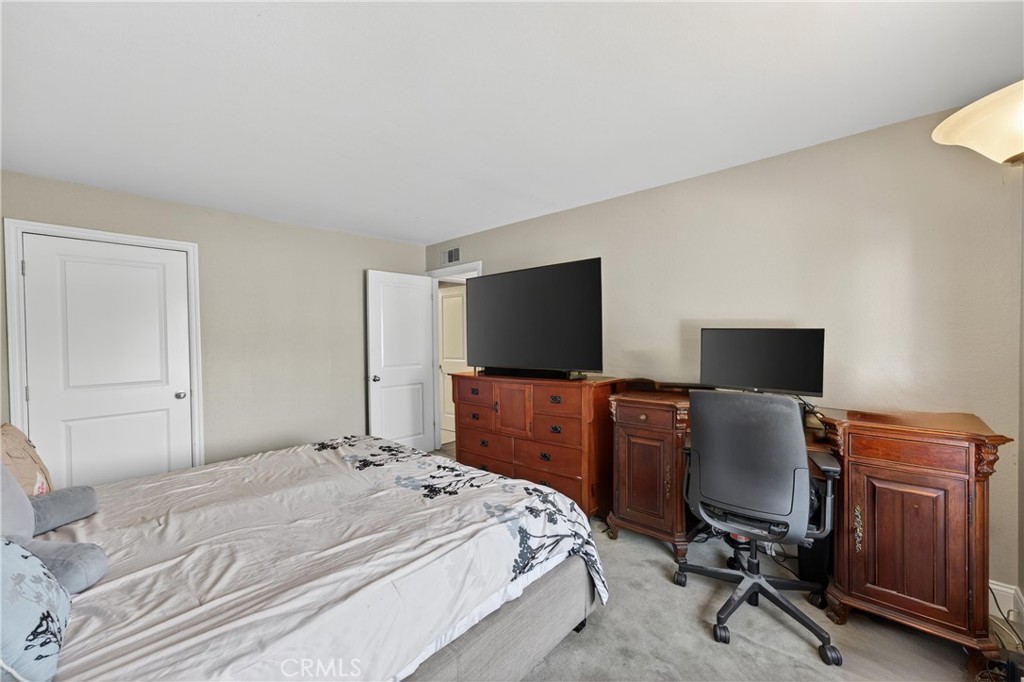Hillcrest Village (HV) - Residential