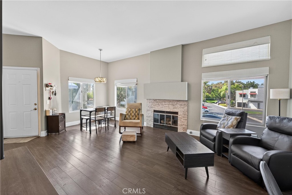 Hillcrest Village (HV) - Residential