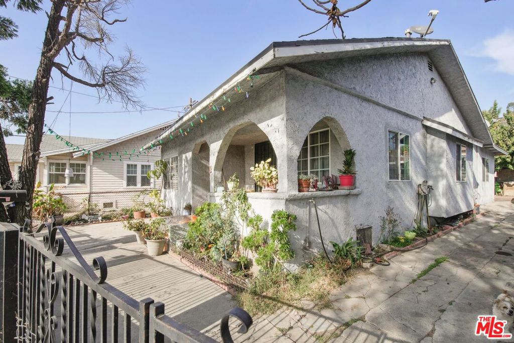 1257 Cypress Avenue
