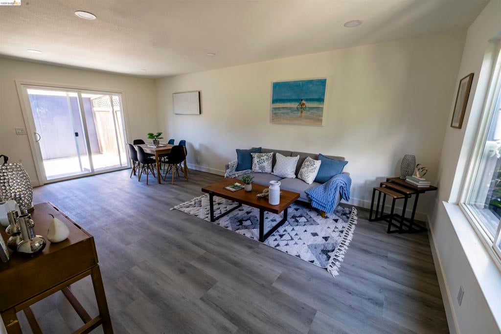 140 El Capitan Ln
