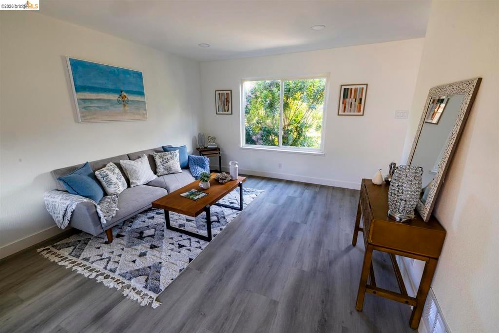 140 El Capitan LN