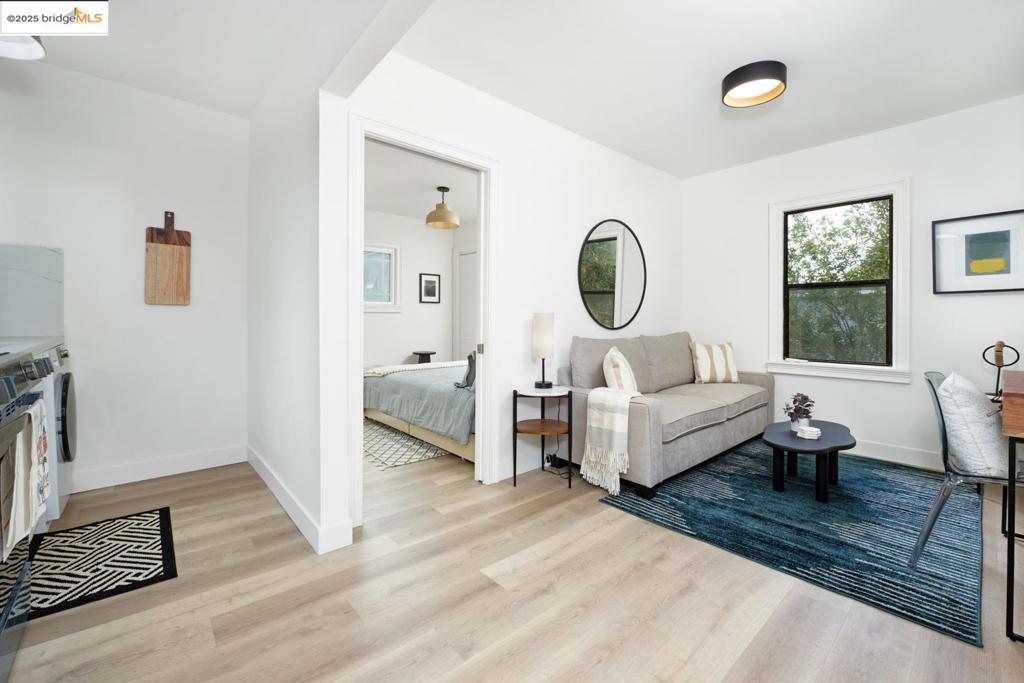 TRESTLEGLN - Residential Lease