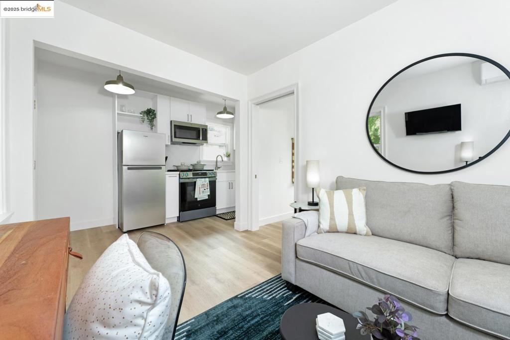 TRESTLEGLN - Residential Lease