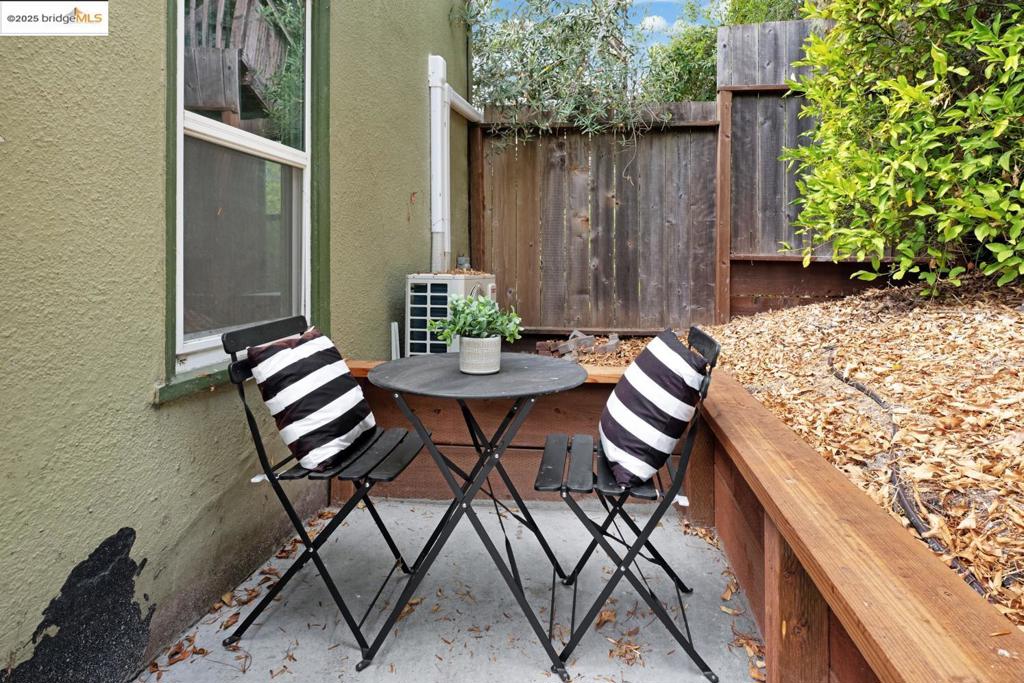 TRESTLEGLN - Residential Lease