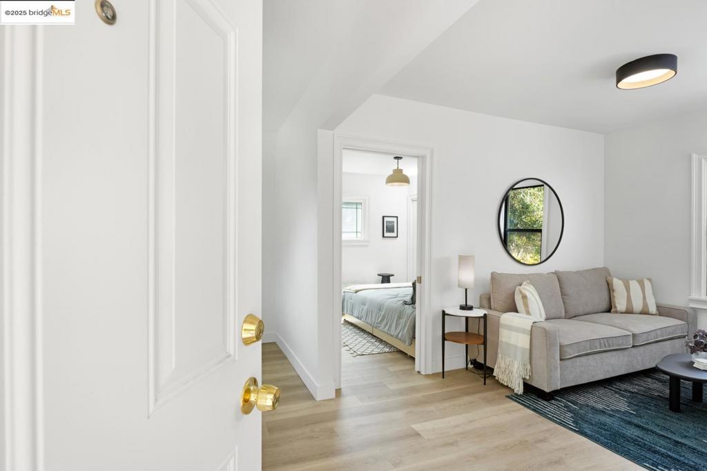 TRESTLEGLN - Residential Lease