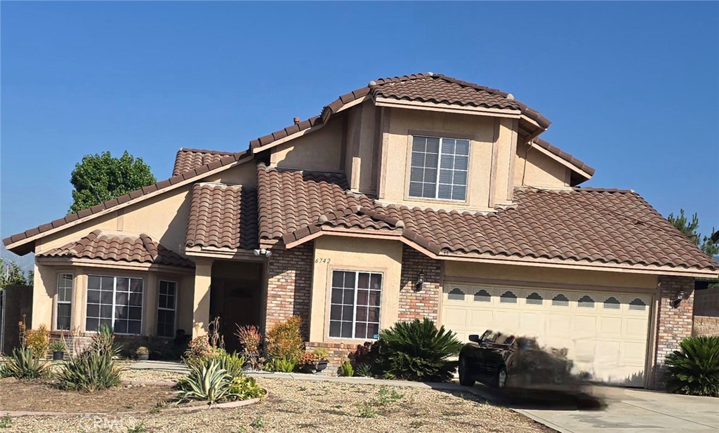 This 5 Bedroom/3 Bath home is situated in a peaceful and well kept neighborhood of Verdemont Heights in San Bernardino.
As you enter, you will notice the high ceilings in the living room and formal dining area. There are 2 bedrooms and 1 bath conveniently located on the main floor, with three additional bedrooms upstairs and 2 bath. Save on electricity bill! This home includes a paid off solar panel system. The beautifully maintained backyard adds to charm of the home. In addition, the home is located near freeway, shops and school. Seller will entertain all reasonable offers.