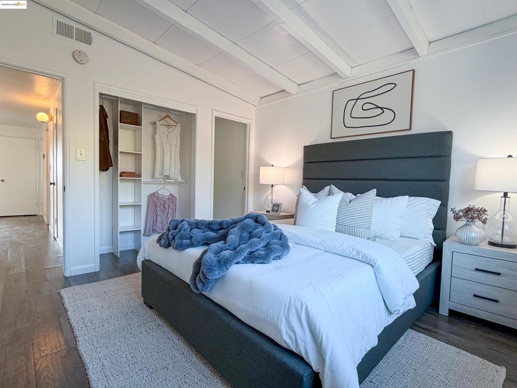 LEROY HEIGHTS - Residential