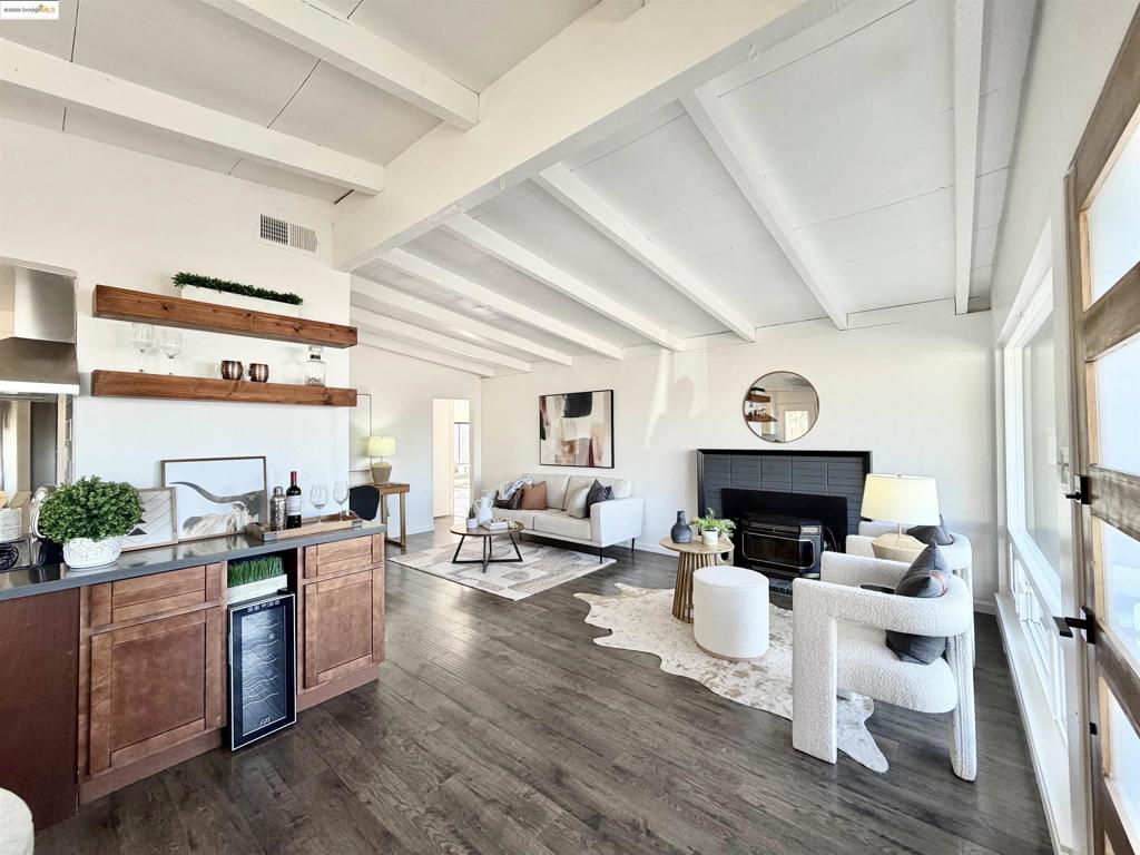 LEROY HEIGHTS - Residential