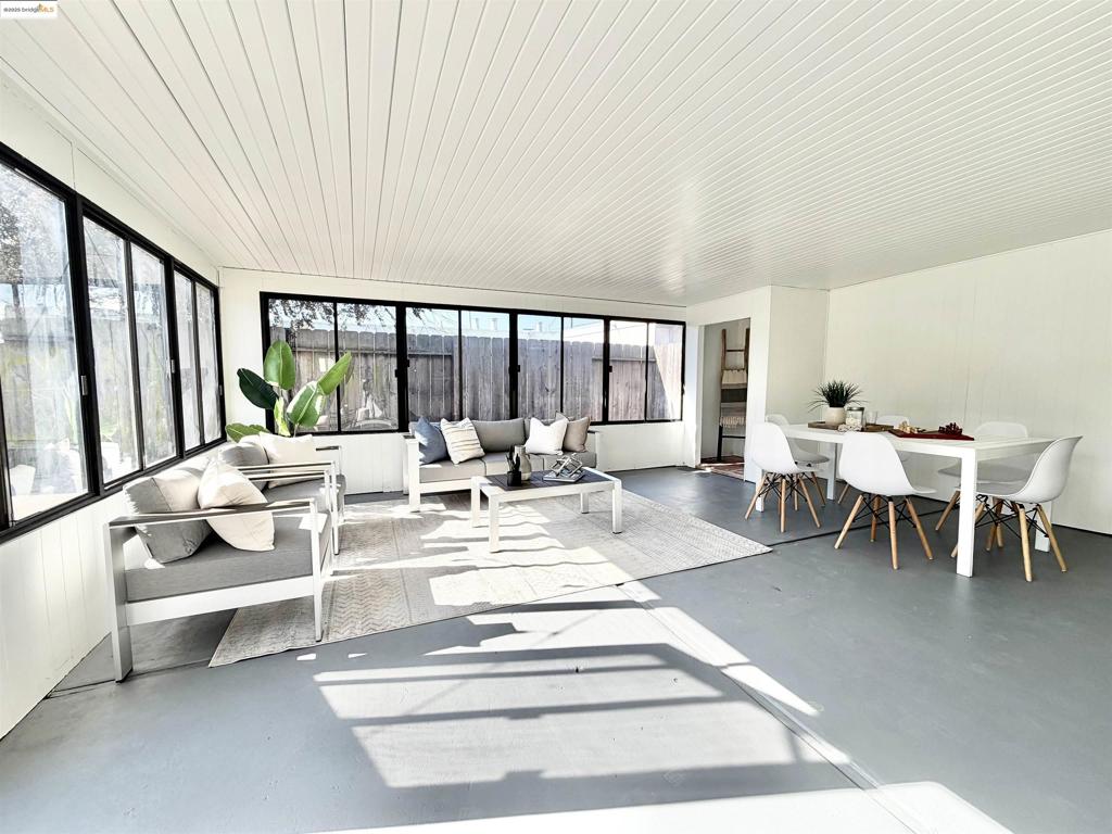 LEROY HEIGHTS - Residential