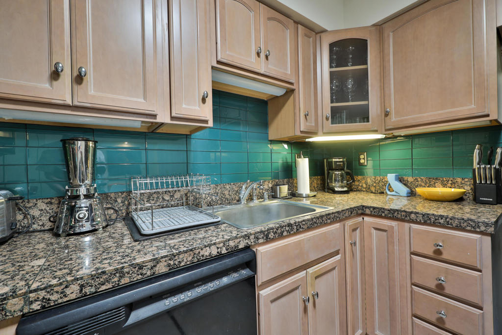 Sunrise Palms - Residential Lease