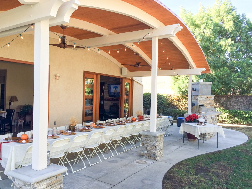 1073 Peter Christian Circle